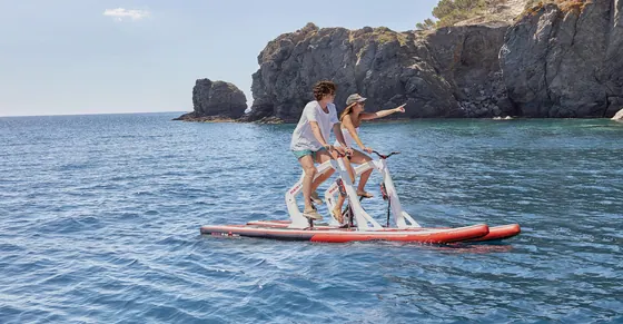 Bike Surf Ibiza — Cala de Bou, vier boards sinds 2020