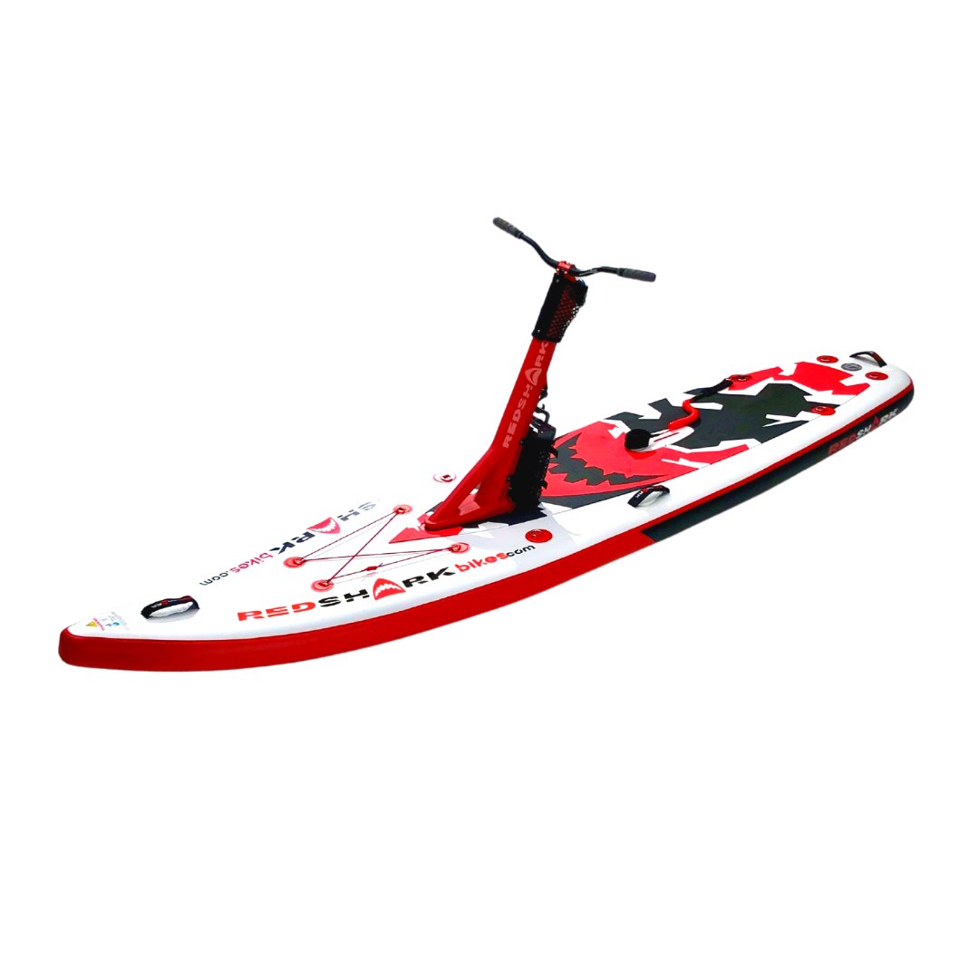Complete Red Shark Bike E-Scooter met rood frame op wit board, studiofoto